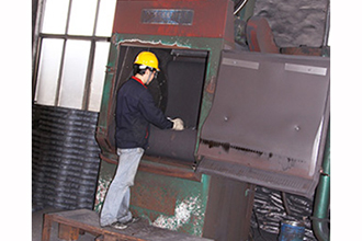 Shot blasting machine