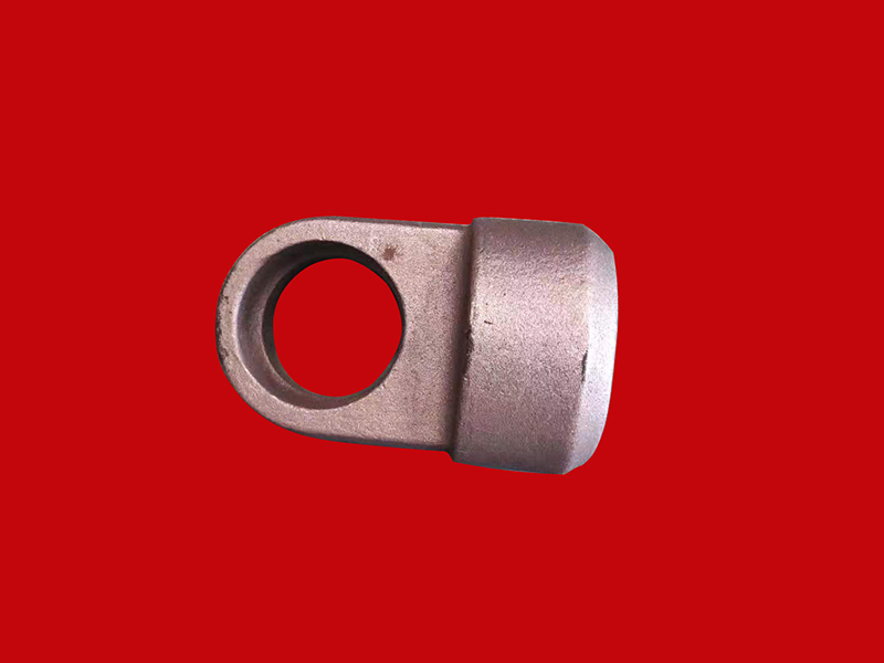 There is no piercing die in the sealing process of cylinder bottom die forgings, which can reduce the burr removal process